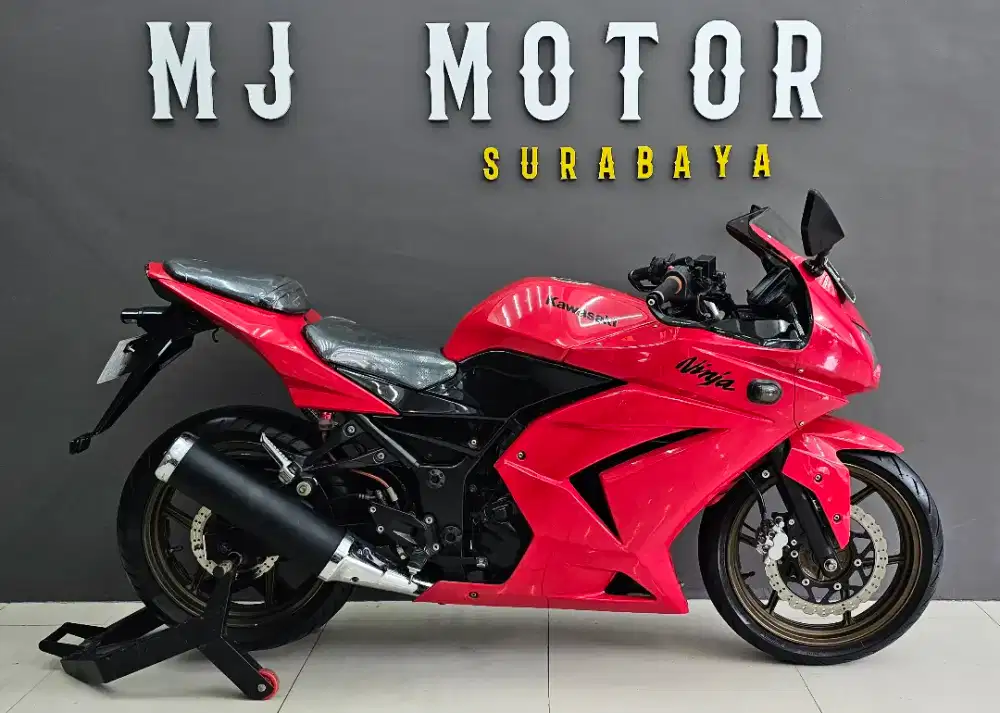 Kawasaki NINJA 250 Karbu tahun 2012 // Cash Only
