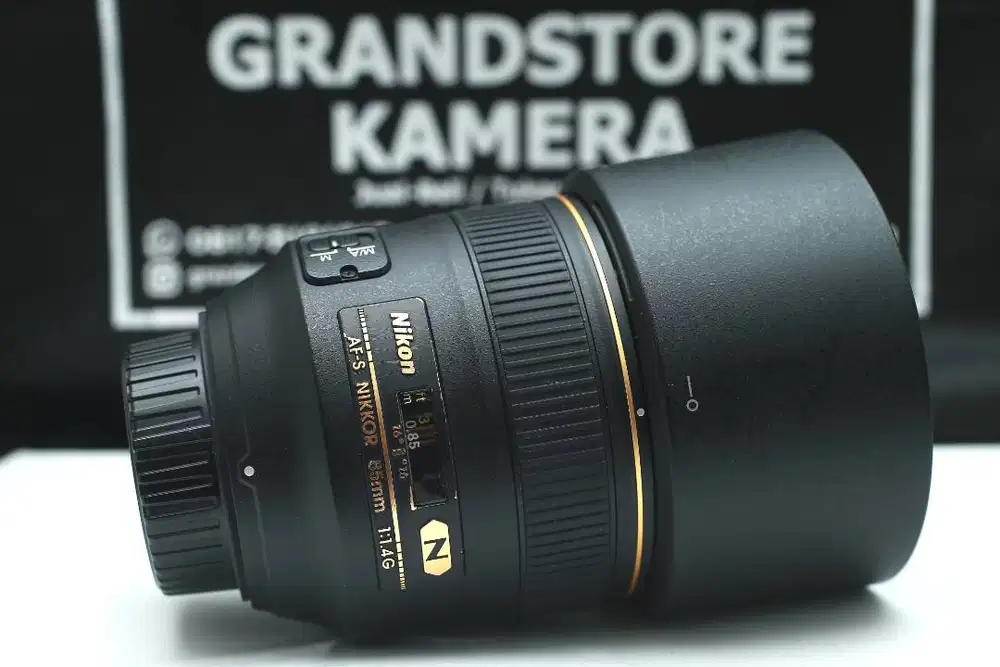 MULUS LENGKAP Lensa FIX Nikkor Nikon 85mm F1.4 G NANO