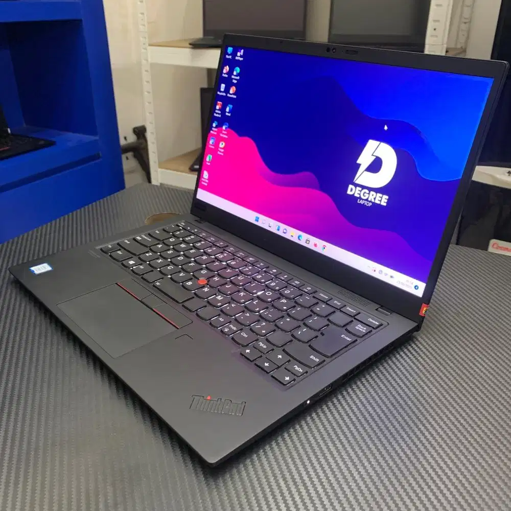 Laptop Lenovo Thinkpad X1 Carbon 7th i5 Gen 8 RAM 8 GB SSD 256 GB