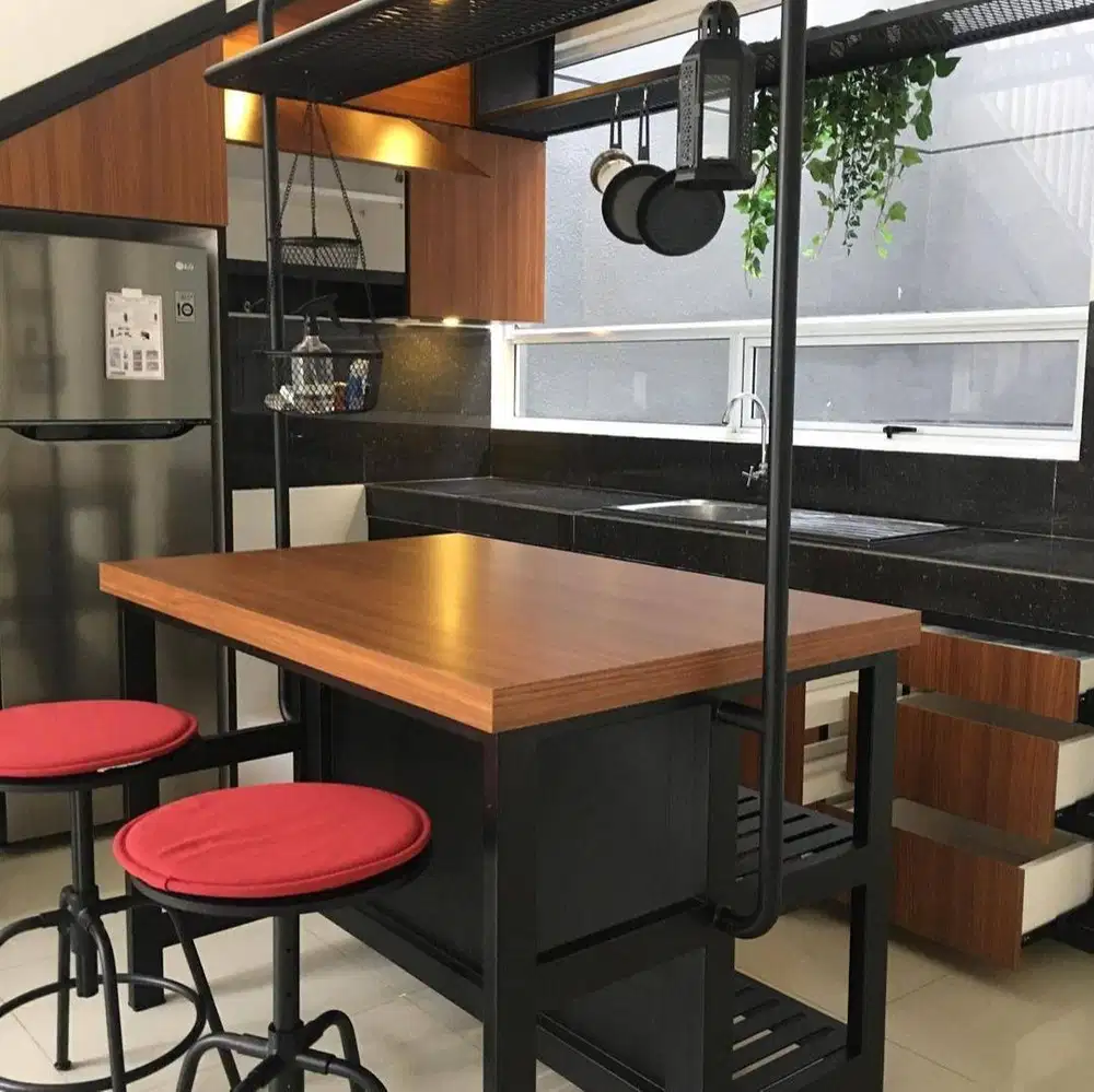 Custom Interior Kitchen Set, Backdrop TV, Lemari, Wardrobe, Kitchenset