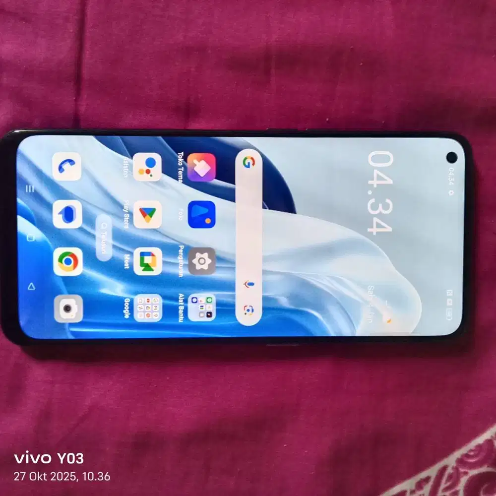 Oppo Reno 7 5G ram 8+8 internal 256