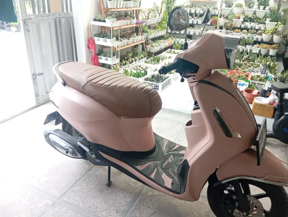 Yamaha grand filano 2025 warna pink