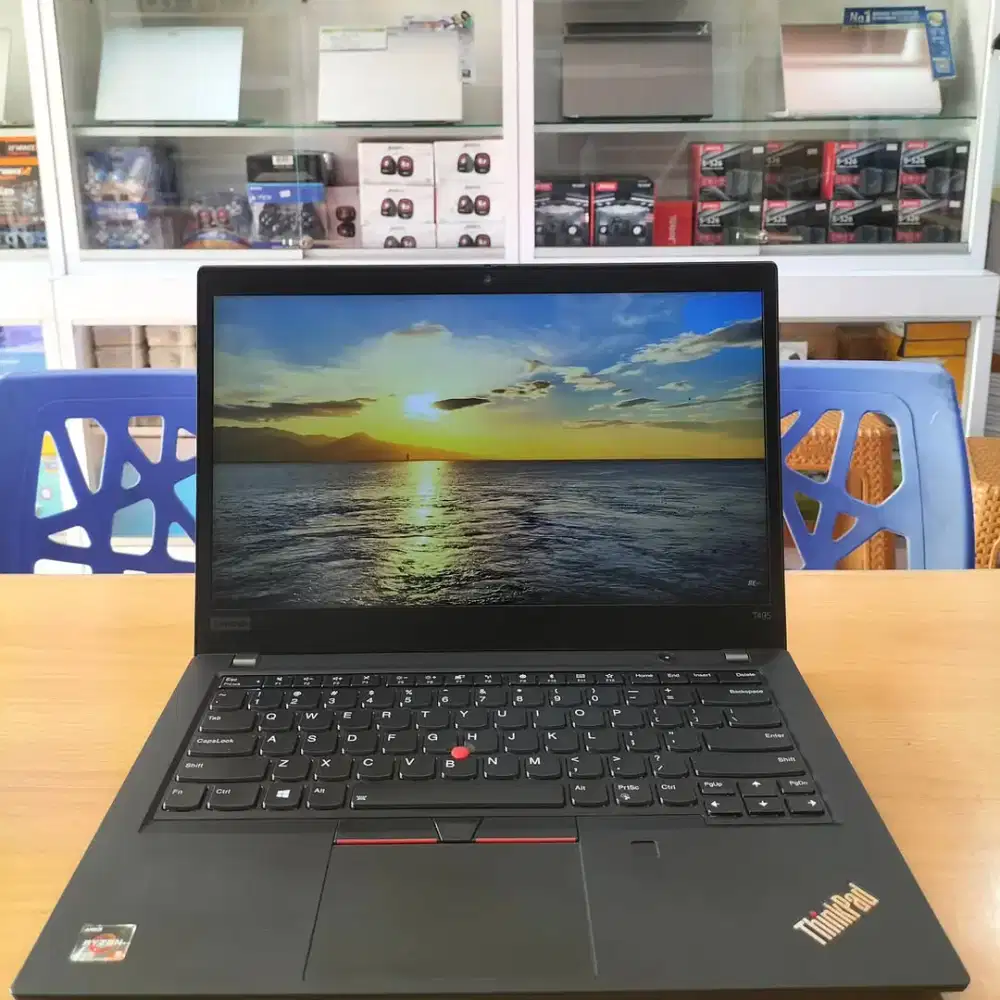 Lenovo T495 Ryzen 5