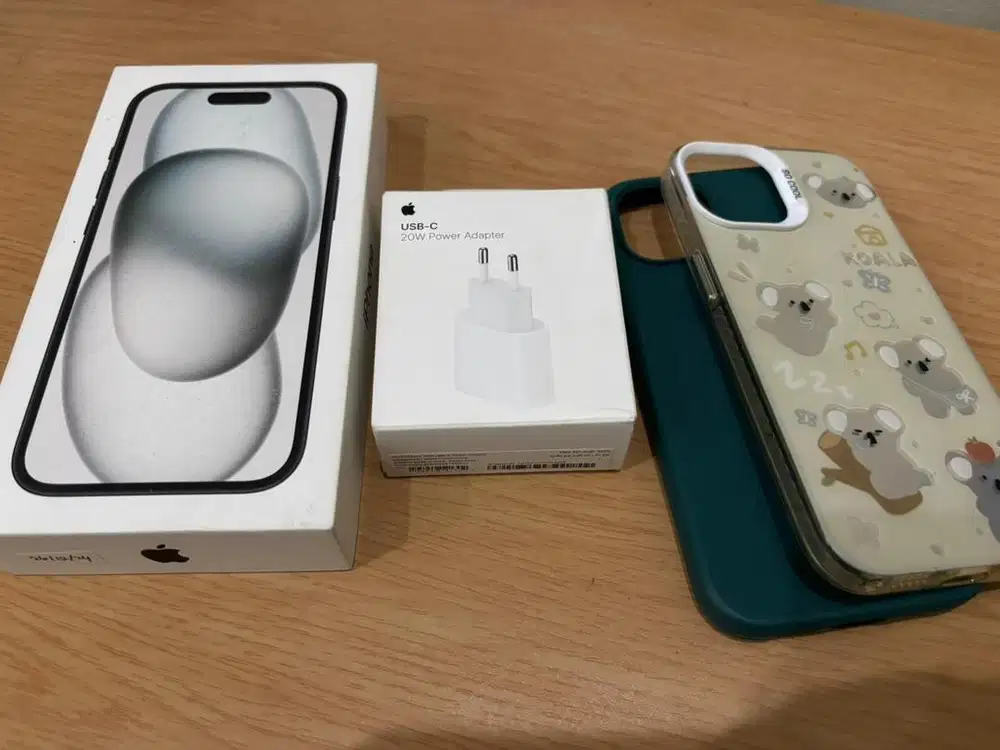 FOR SALE IPHONE 15 HITAM 128GB