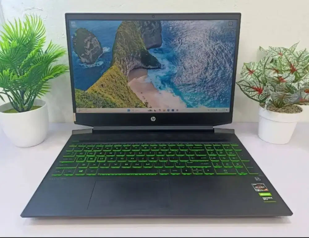 HP PAVILION GAMING AMD 
RYZEN 5 3550H 
RAM 16GB/512GB,GTX1050,15 FHD,