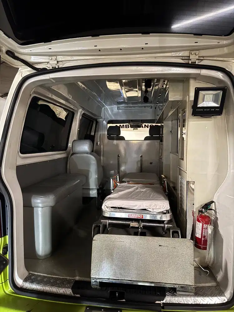 Dijual Mobil VW (VolksWagen) Tahun 2014 Ex Ambulance