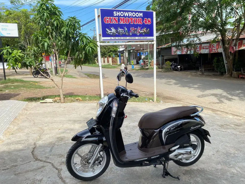 Di jual honda scoopt tahun 2016
