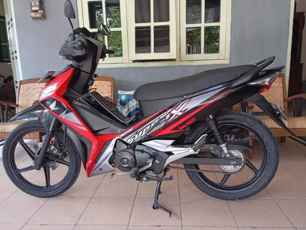 Jual motor honda supra x 125 FI th 2016 plat AB KOTA barang mulus