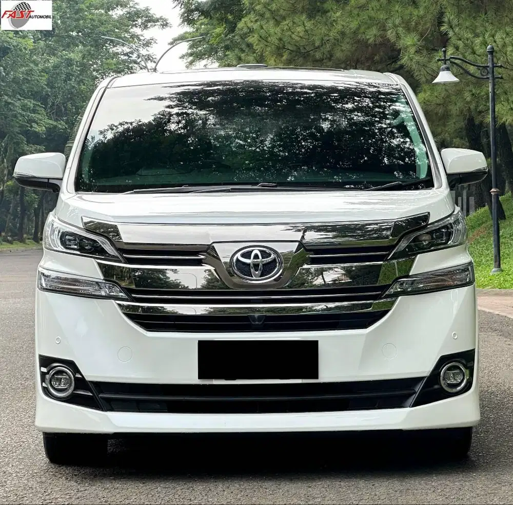 TOYOTA VELLFIRE G ATPM 2017 2.5 AT PILOT SEAT SUNROOF LOW KM.52RB #F6S
