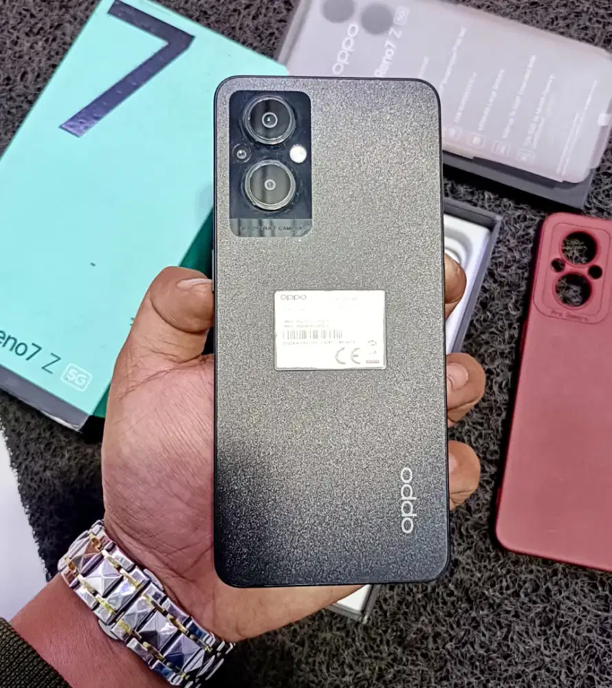 Oppo Reno 7z 5G (8/128) Fullset Ori Mulus Terawat Finger Layar