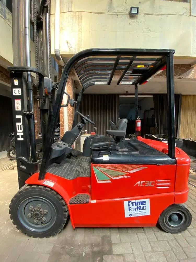 FORKLIFT HELI CPD30 KAPASITAS 3 TON