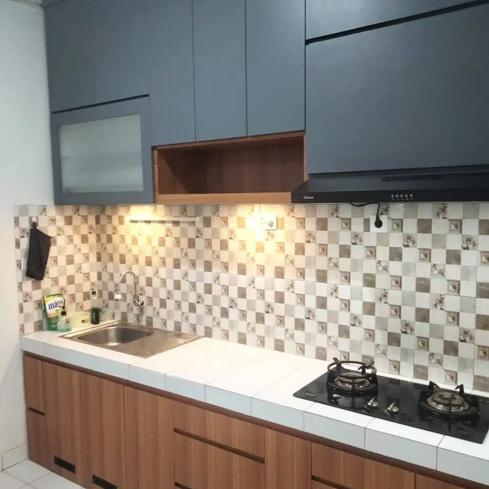 Custom Interior Kitchen Set, Backdrop TV, Lemari, Wardrobe, Kitchenset