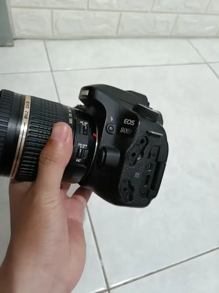 CANON 80D + TAMRON 18-270MM