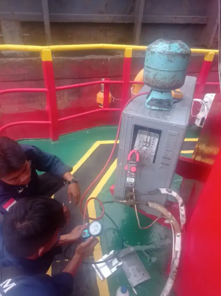 Service AC, kulkas, Mesin cuci, servis panggilan Bergaransi