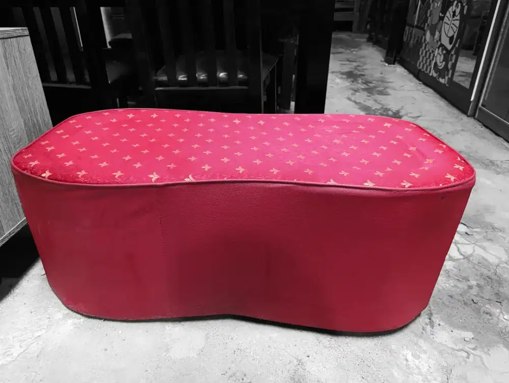 Meja Sofa / Meja Tamu Unik Bentuk Lengkung — Desain Elegan & Nyaman