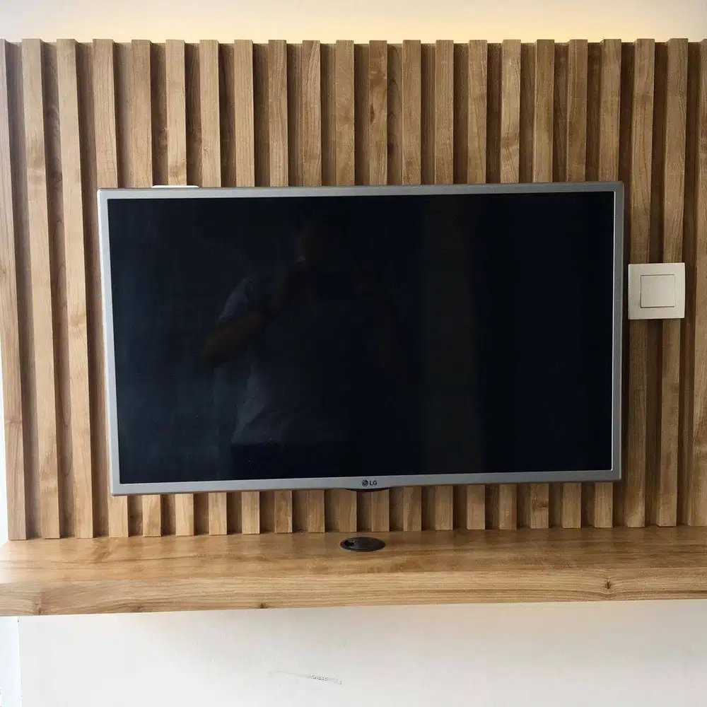 Custom Interior Kitchen Set, Backdrop TV, Lemari, Wardrobe, Kitchenset