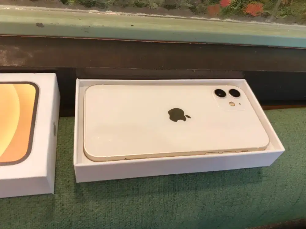 Iphone 12 128gb baru pling bisa