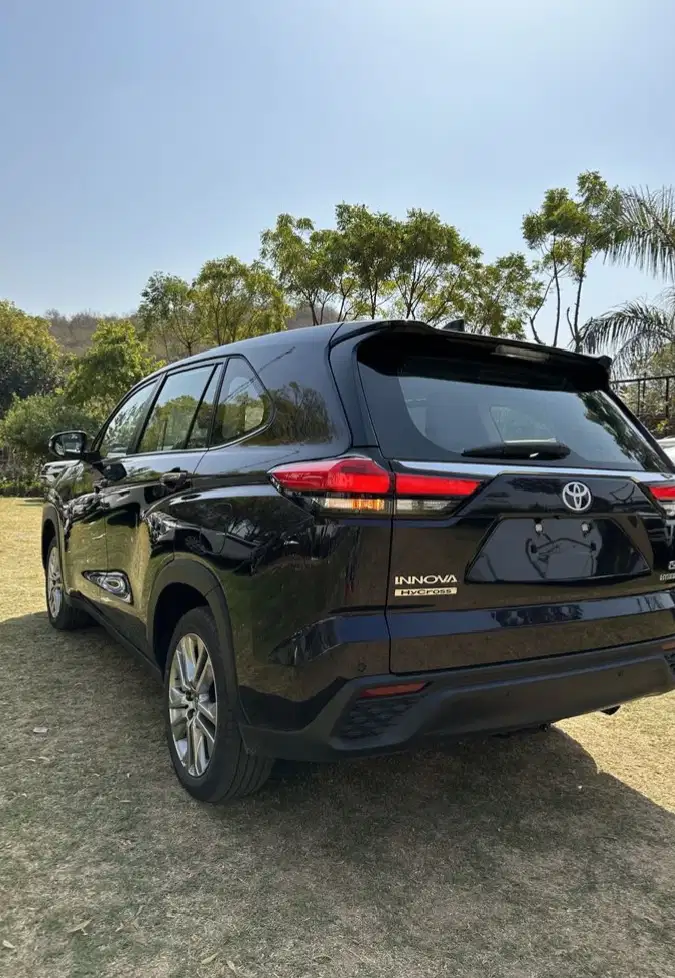 Toyota Kijang Innova 2025 Bensin