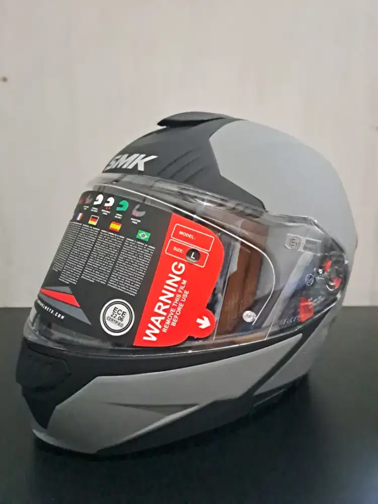 Helm SMK GULLWING