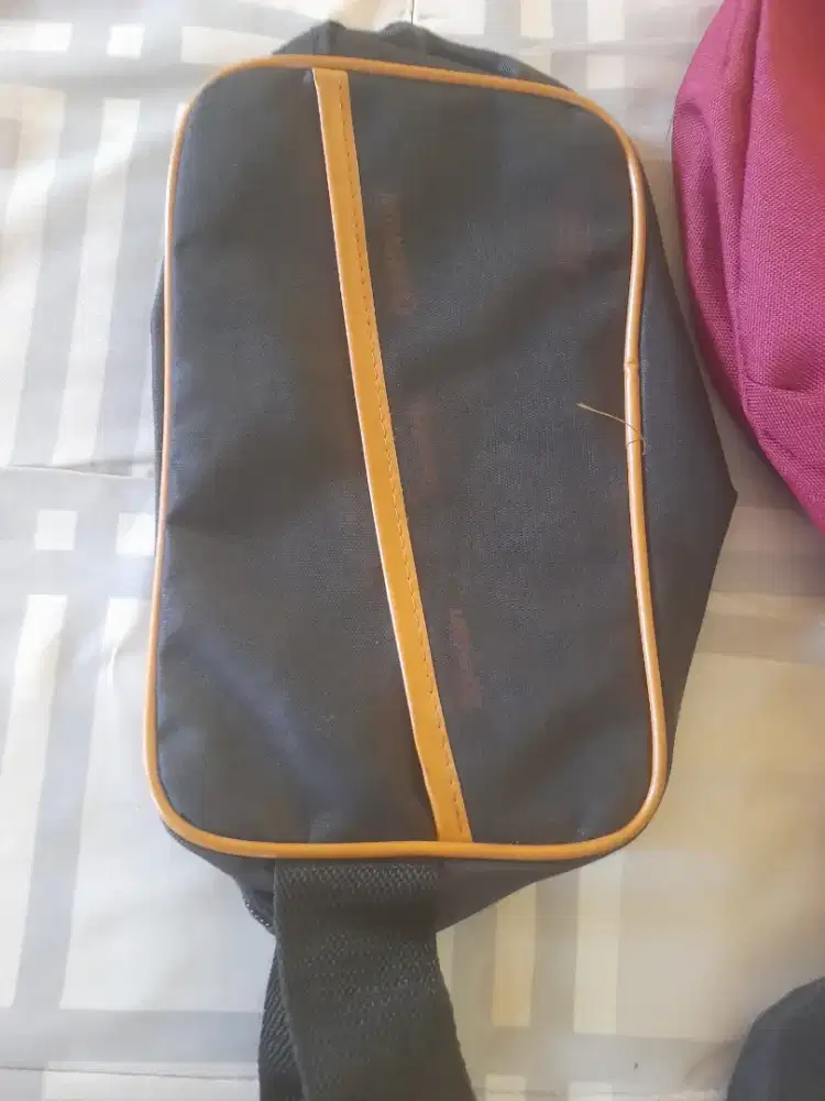 tas pinggang untuk pria