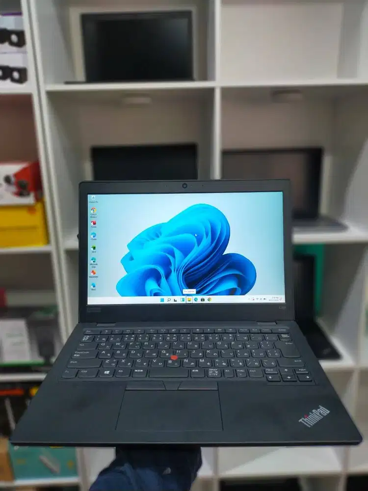 Laptop Lenovo L380 intel core i5 Gen 8 Slim