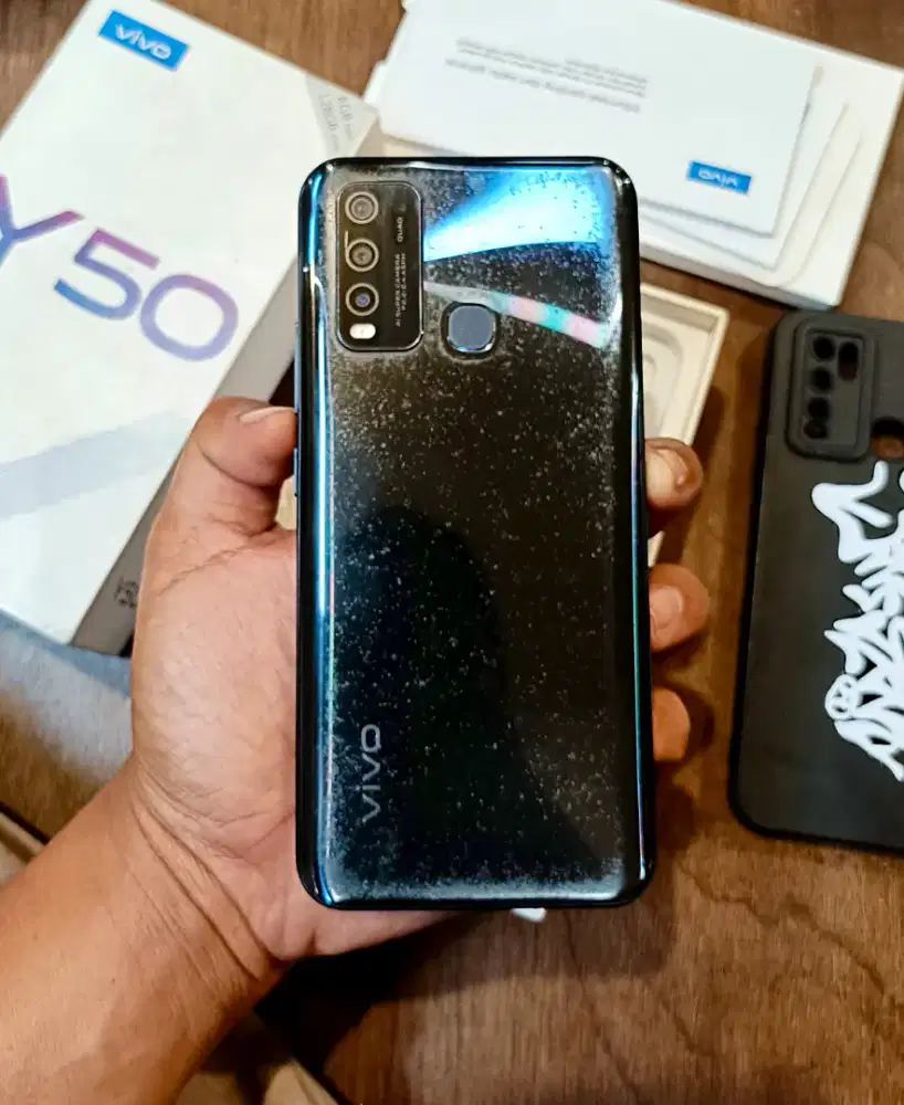 Vivo Y50 (8/128) Fullset Ori Minus Pemakaian Saja