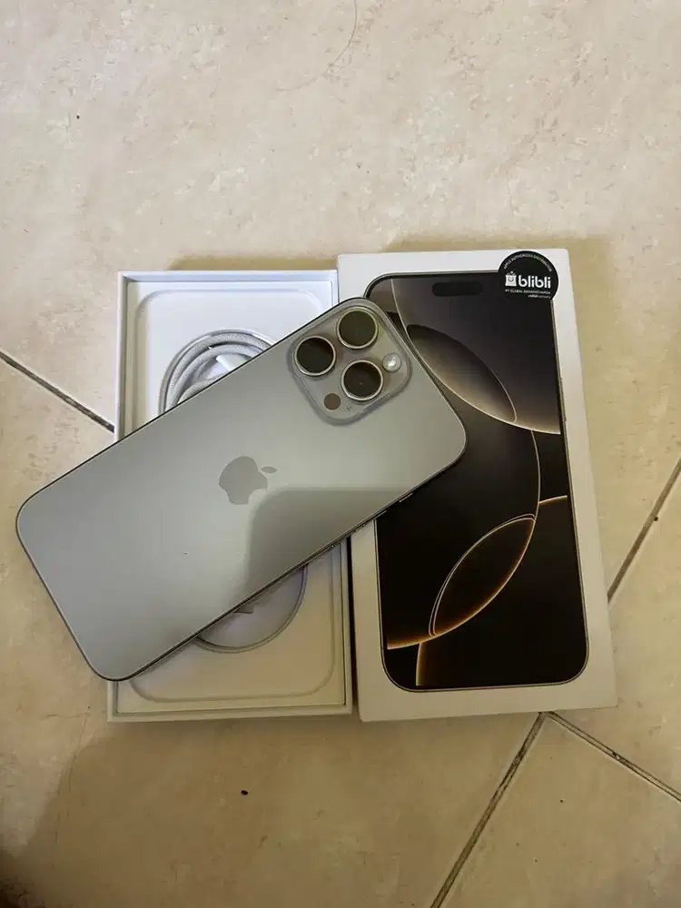 Iphone 16 pro max 512 ibox