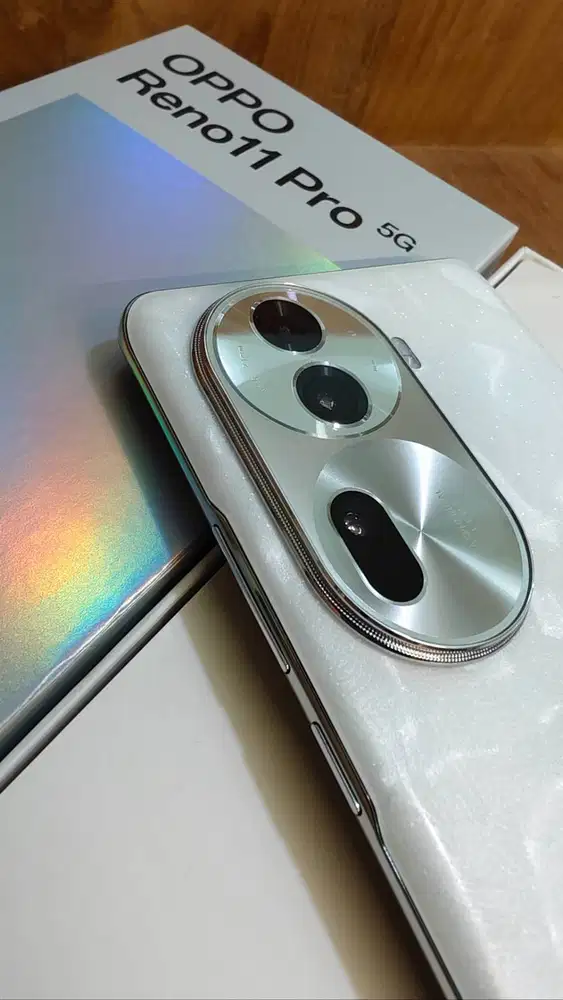 Oppo Reno 11 pro 5g 12/512 bekas resmi