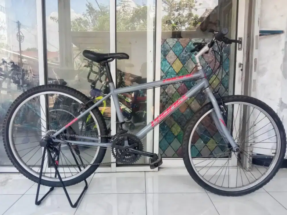 Sepeda gunung MTB bekas murah