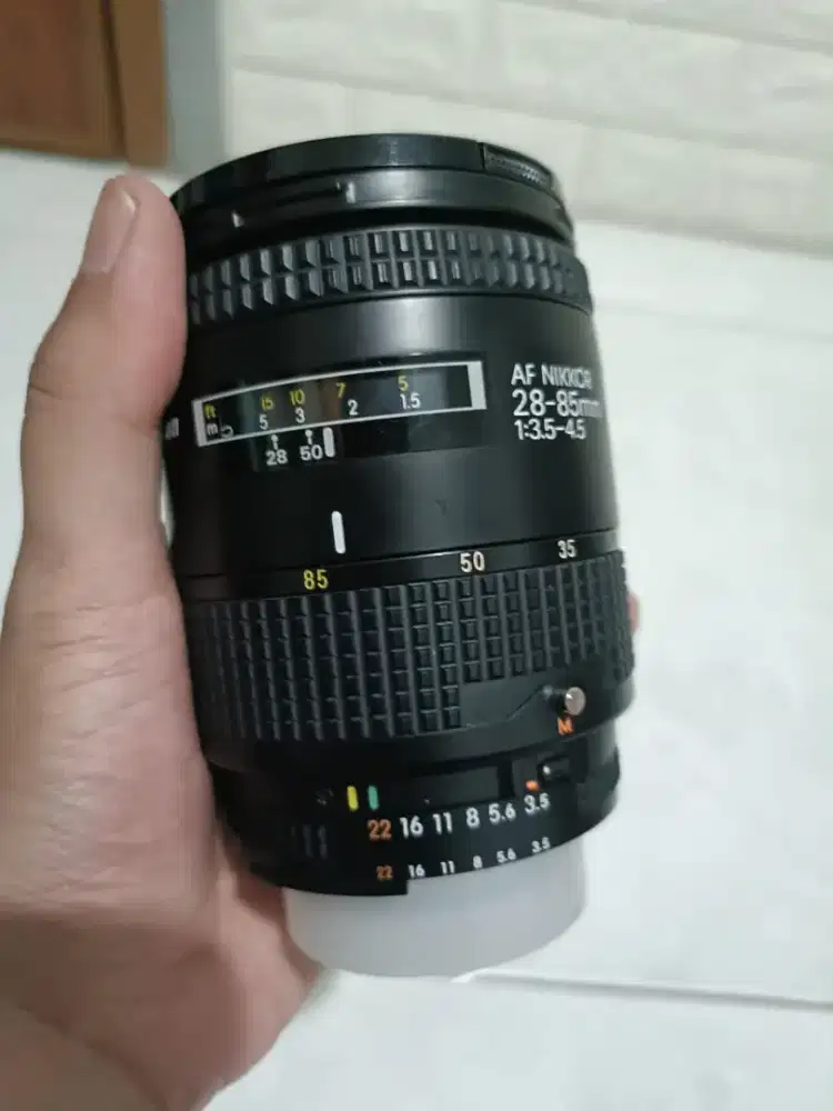 NIKON AFD 28-85MM