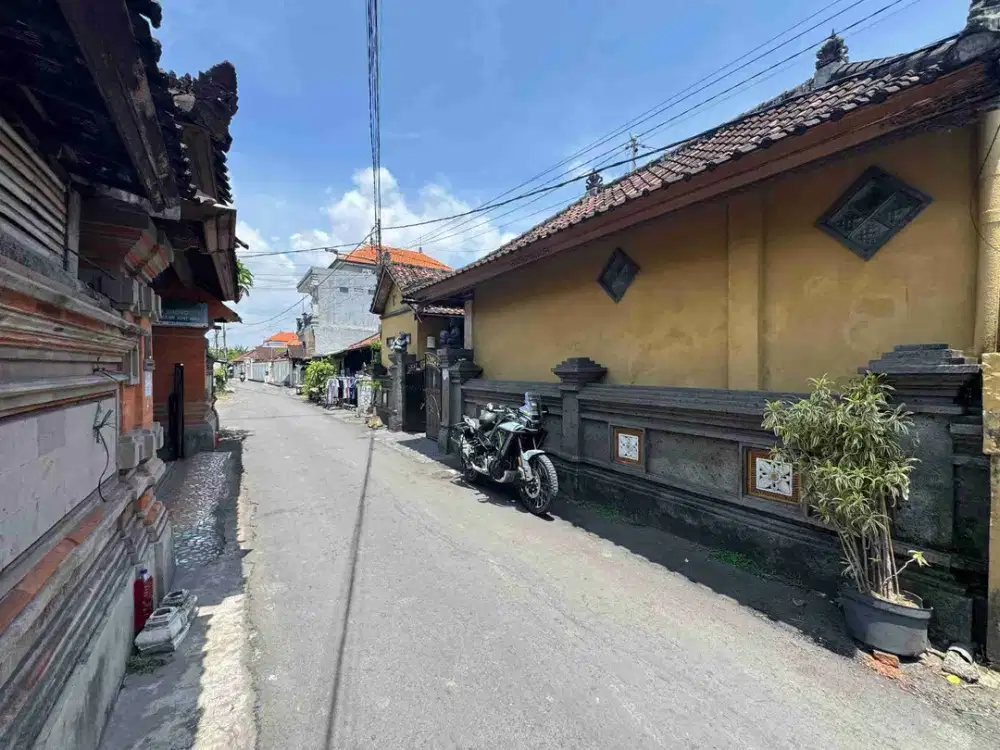 BUC DIJUAL RUMAH STRATEGIS DEKAT PUSAT KOTA DENPASAR