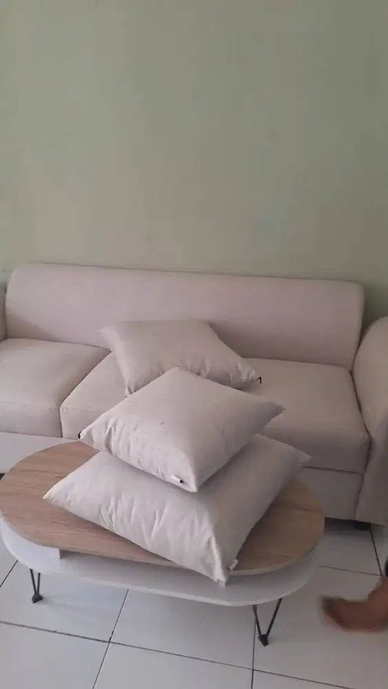 SOFA AFILIFIO MINIMALIS RUANGAN
