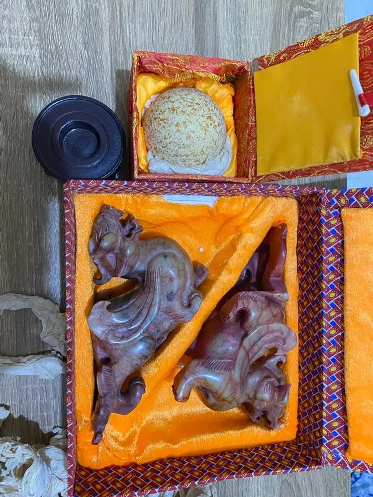 Giok Naga Set Sepasang