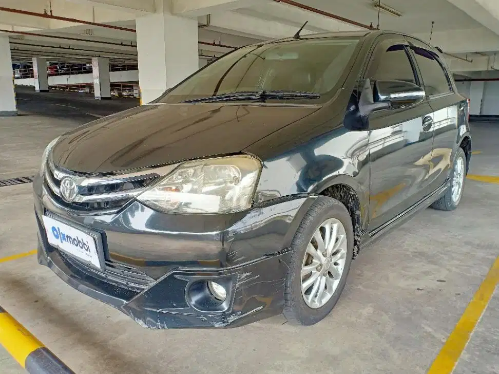 DP RENDAH Toyota Etios Valco 1.2 E Bensin-MT 2014 PRES
