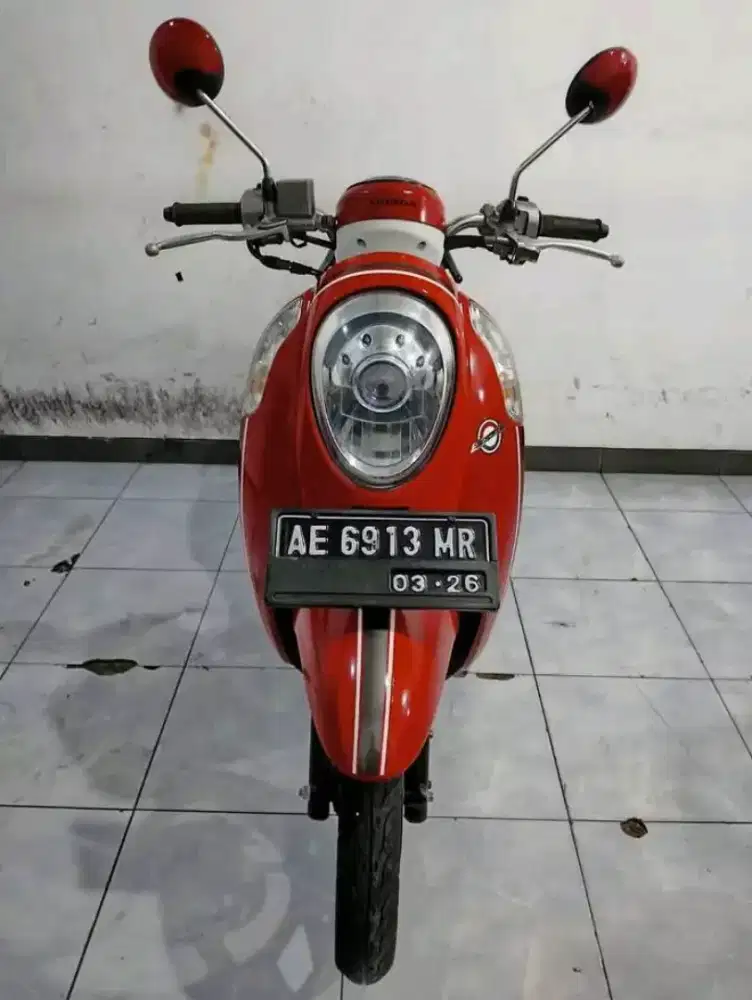 di jual Honda Scoopy tahun 2016 surat lengkap PJK hidup AE Ngawi