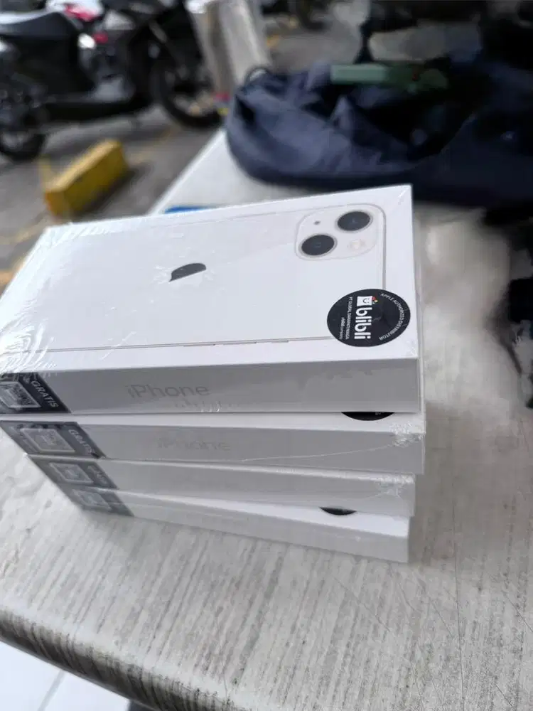 new iphone 13 128gb putih