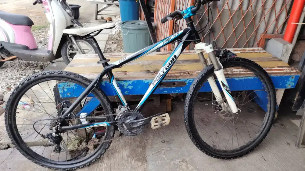 dijual sepeda mtb polygon premier