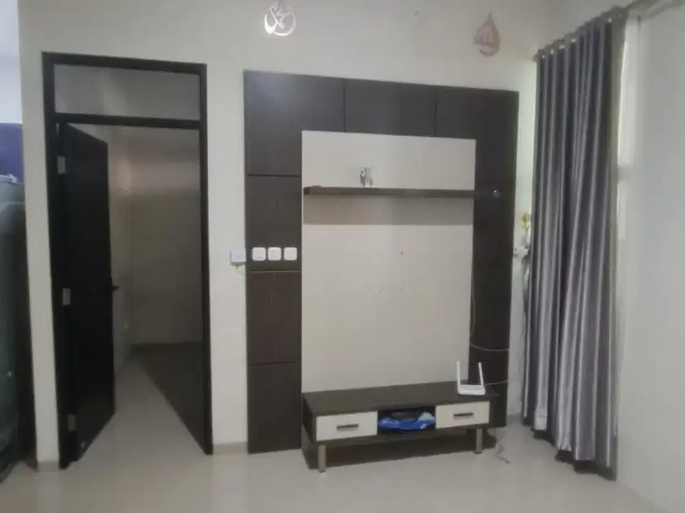 DIJUAL CEPAT – RUMAH RAPIH SIAP HUNI BERLOKASI  DI DAERAH CAKUNG