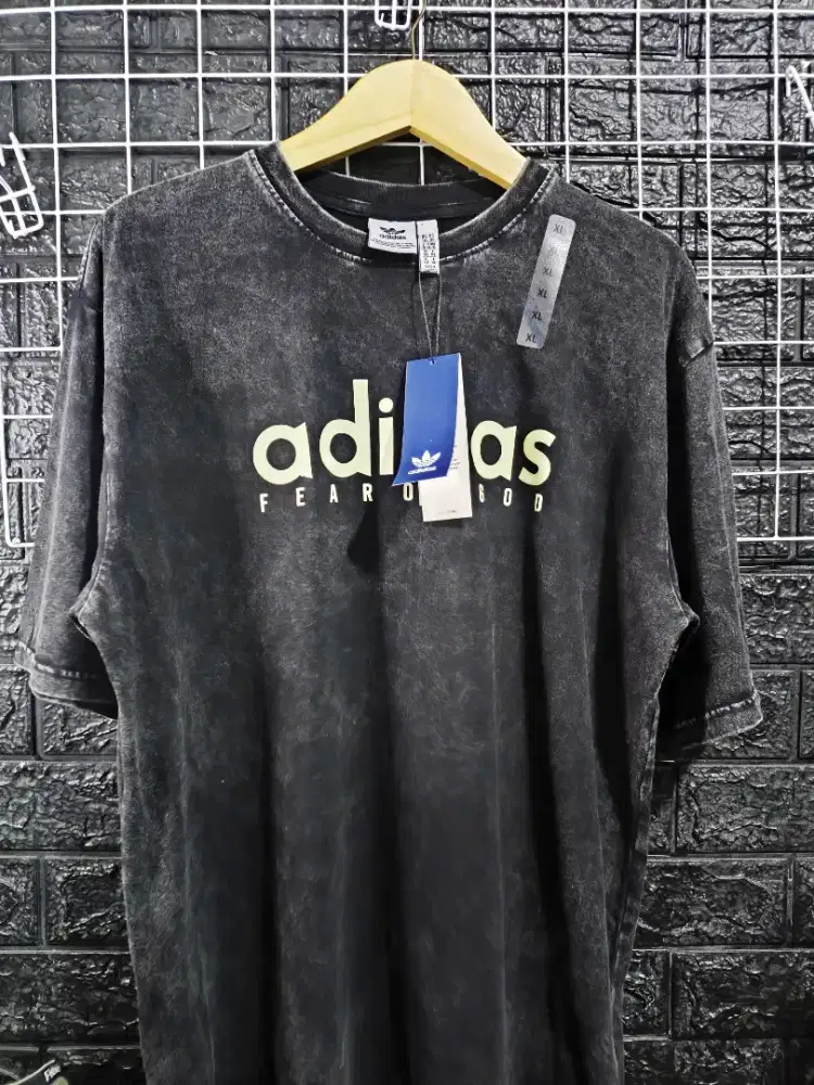 T-shirt Adidas fear of God size XL