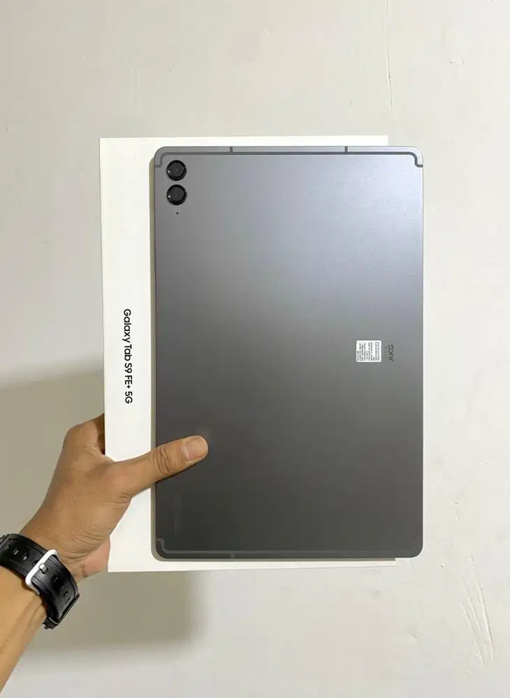 Samsung Tab S9 FE+ (5G) 12GB/256GB + Keyboard