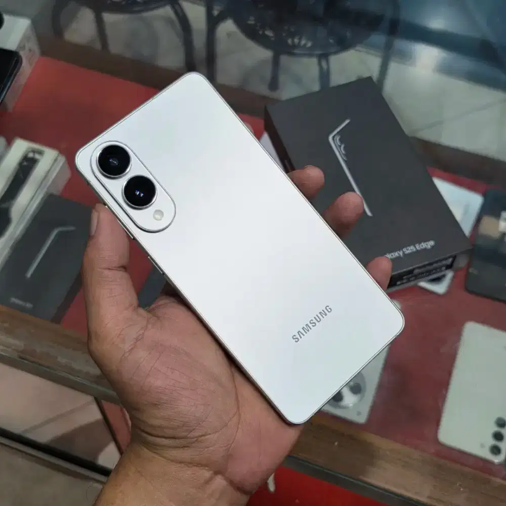 Samsung S25 Edge 12/256GB