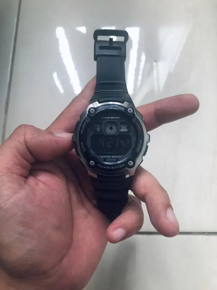 Jam Tangan Casio AE-2000W