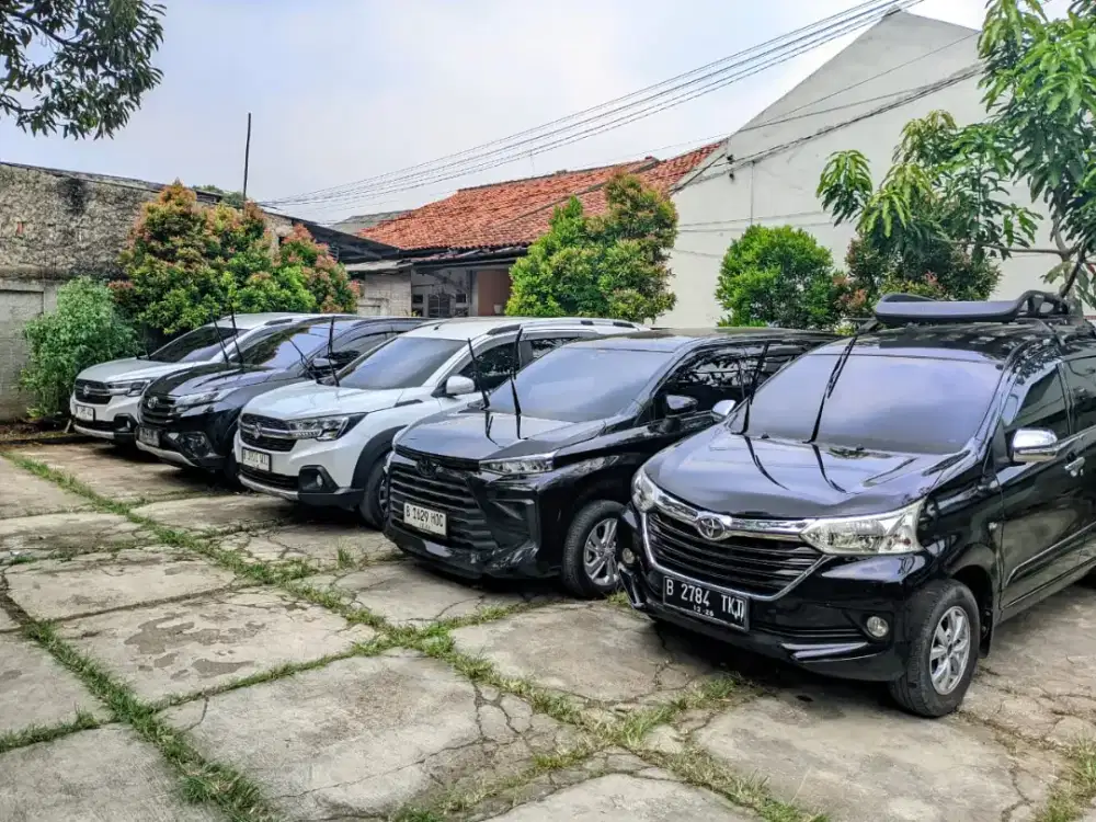 Rental mobil manual matic | Lepas kunci | Driver | Harian s/d Bulanan