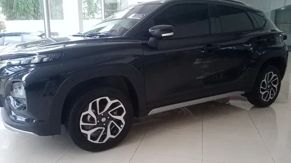 Suzuki FRONX 2025 Hybrid