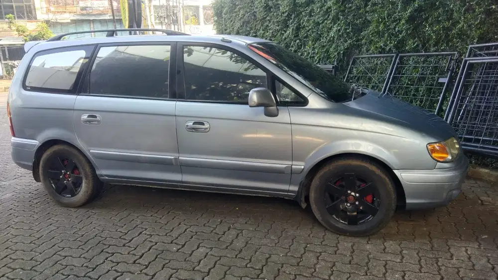 Hyundai Trajet 2004 Bensin