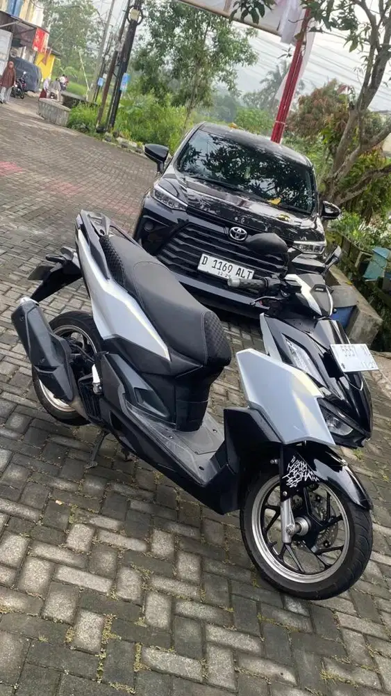 Vario 160 abs plat T
