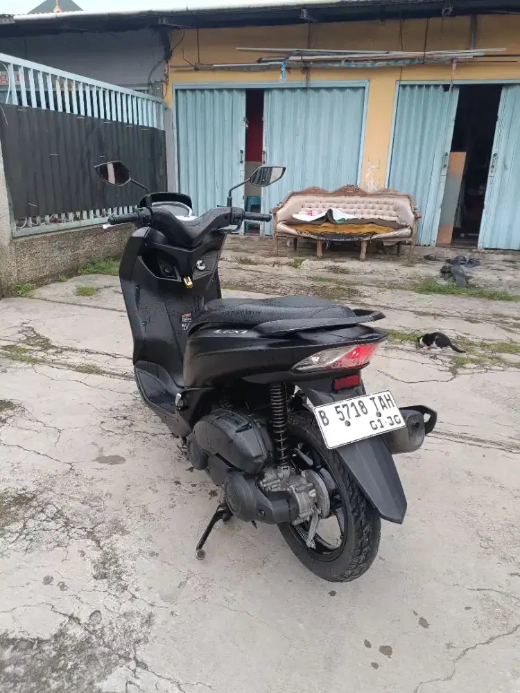 {jual cepat} yamaha lexi 125cc 2018