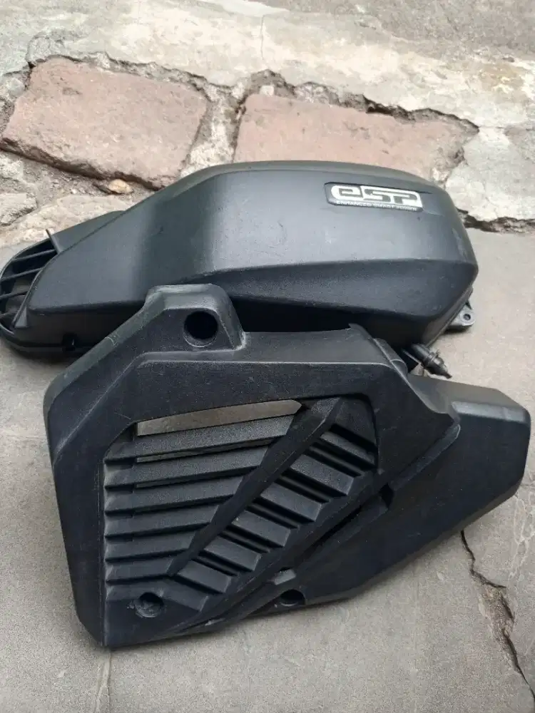 Box filter dan tutup radiator vario