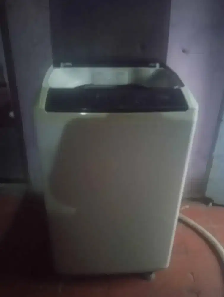 Mesin cuci Sharp 1tabung masih mulus