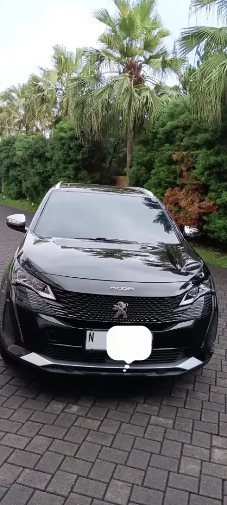 Peugeot Allure plus 5008 th 2022